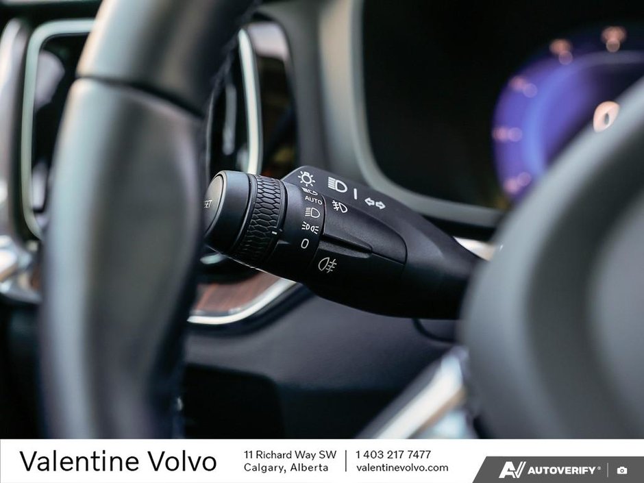 2025 Volvo V60 Cross Country Plus-15