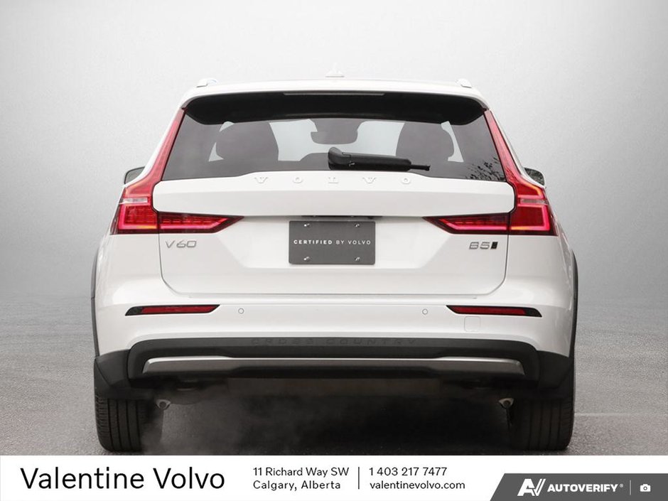 2025 Volvo V60 Cross Country Ultra-4