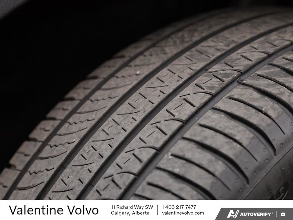 2025 Volvo V60 Cross Country Ultra-6