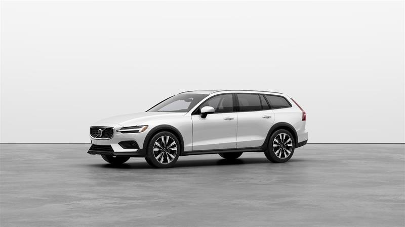 2026 Volvo V60 Cross Country Ultra-0