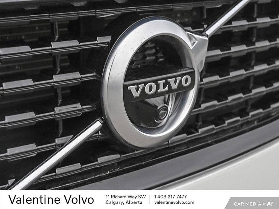 2021 Volvo V60 R-Design-8