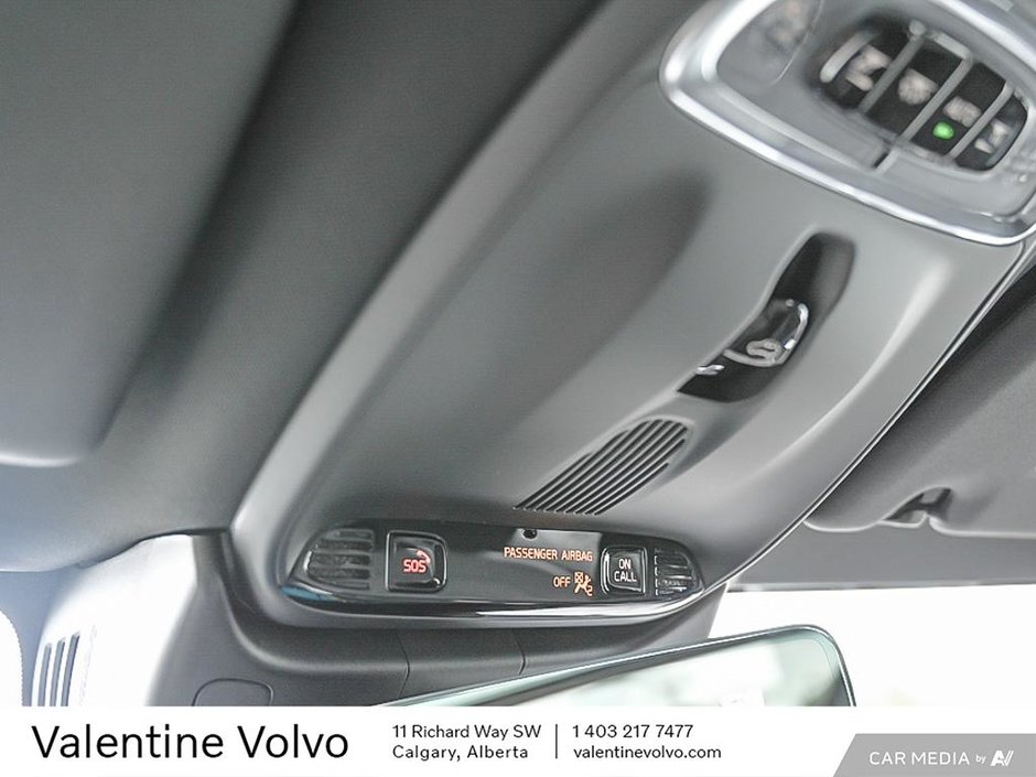 2021 Volvo V60 R-Design-21