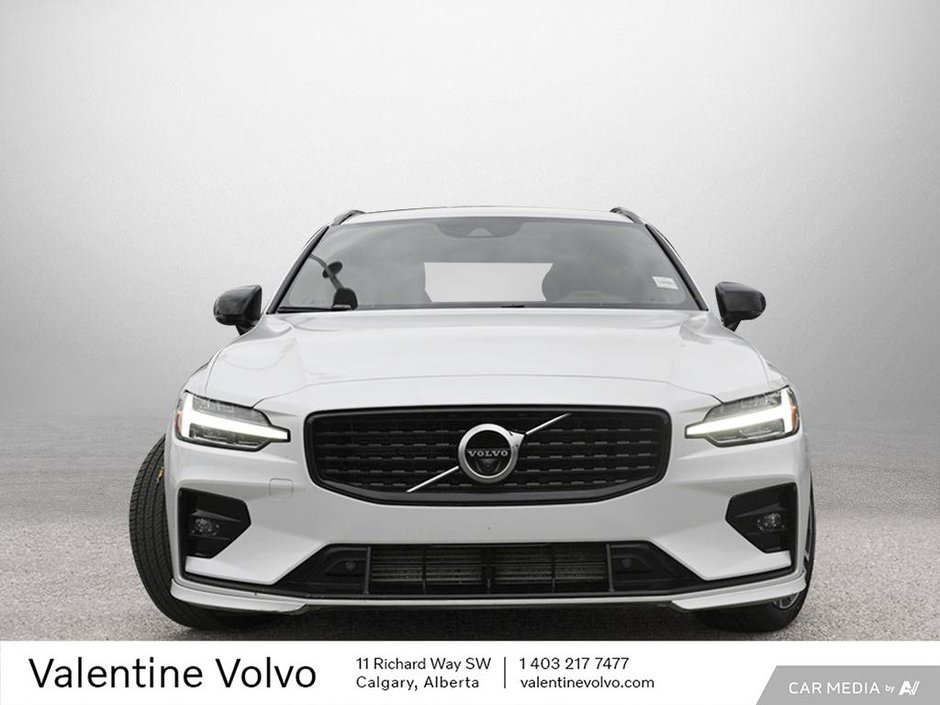 2021 Volvo V60 R-Design-1