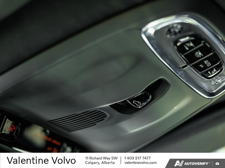 2022 Volvo V60 R-Design-20