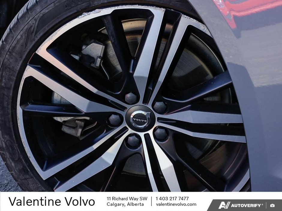 2022 Volvo V60 R-Design-5