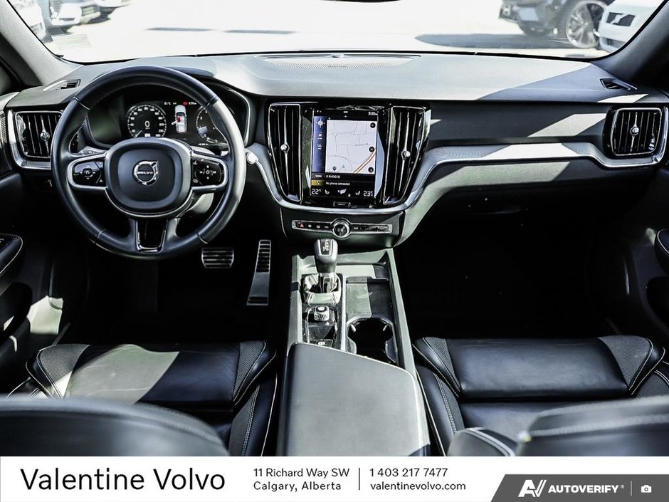 2022 Volvo V60 R-Design-23
