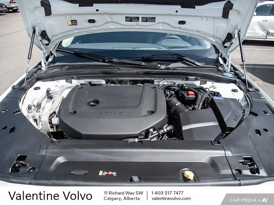 2022 Volvo V90 Cross Country B6 AWD-7