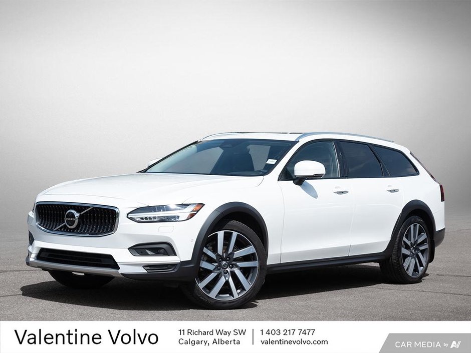 2022 Volvo V90 Cross Country B6 AWD-0