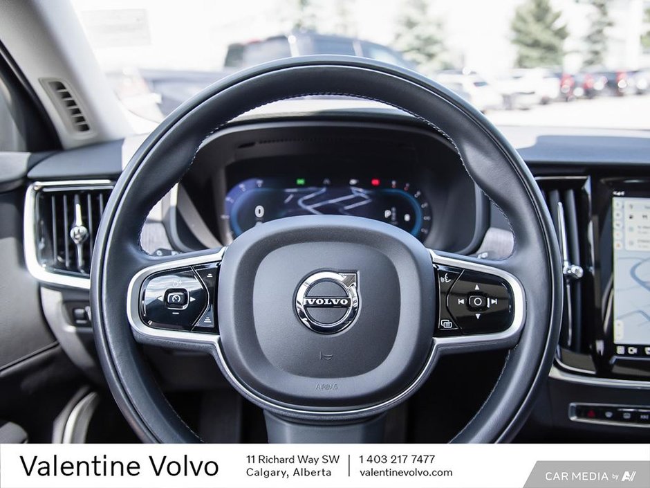 2022 Volvo V90 Cross Country B6 AWD-13