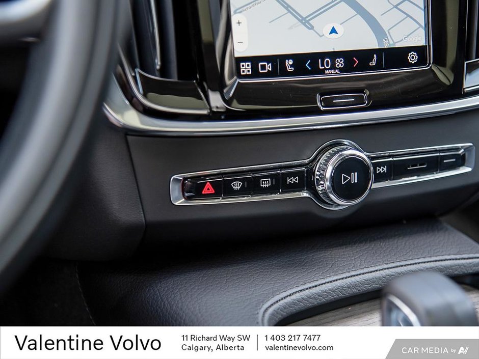 2022 Volvo V90 Cross Country B6 AWD-19