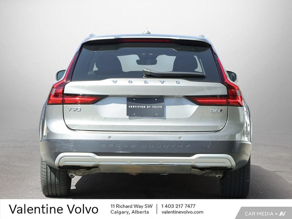 2022 Volvo V90 Cross Country B6 AWD-4