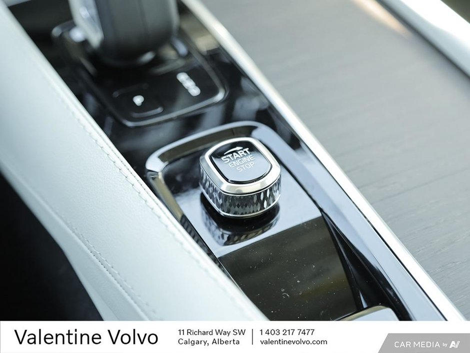 2022 Volvo V90 Cross Country B6 AWD-27