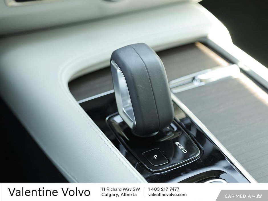 2022 Volvo V90 Cross Country B6 AWD-18