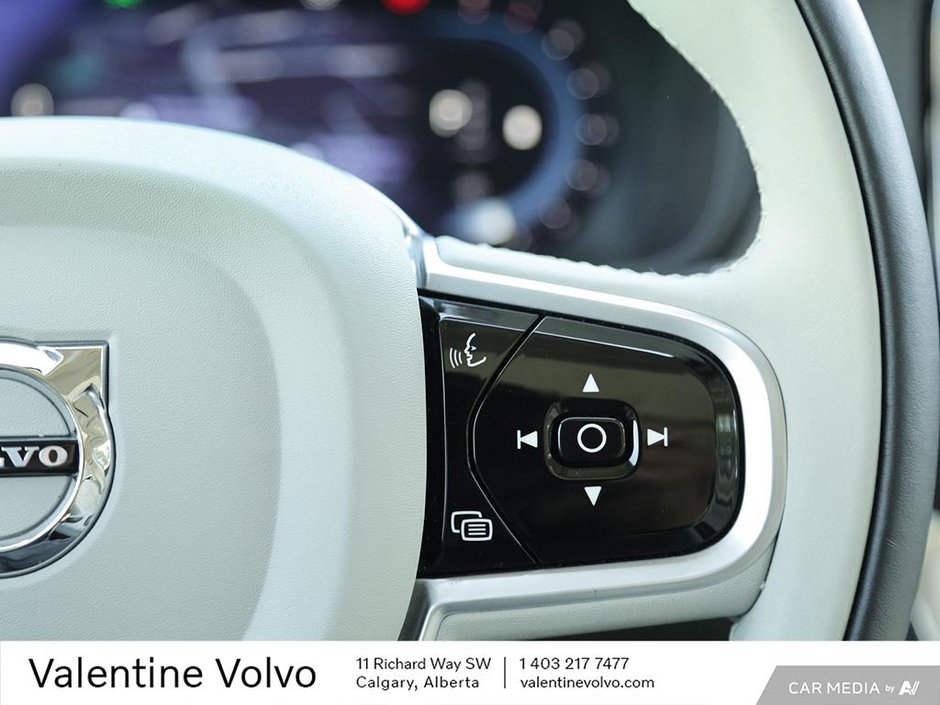 2022 Volvo V90 Cross Country B6 AWD-17