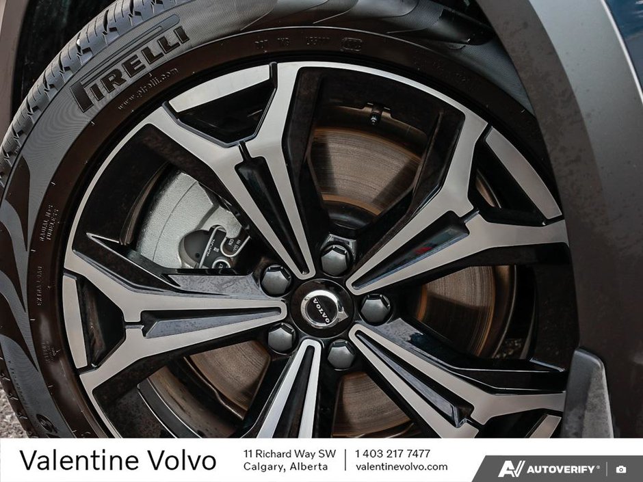 2025 Volvo V90 Cross Country Plus-5