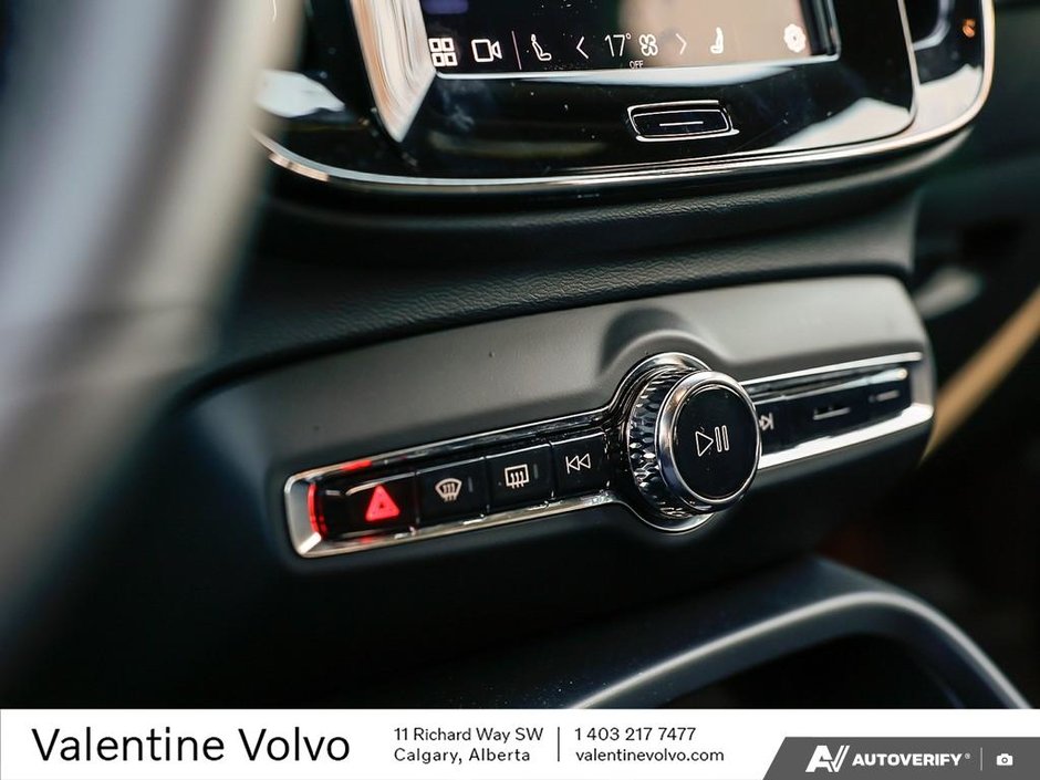 2024 Volvo XC40 Recharge Pure Electric Core-18