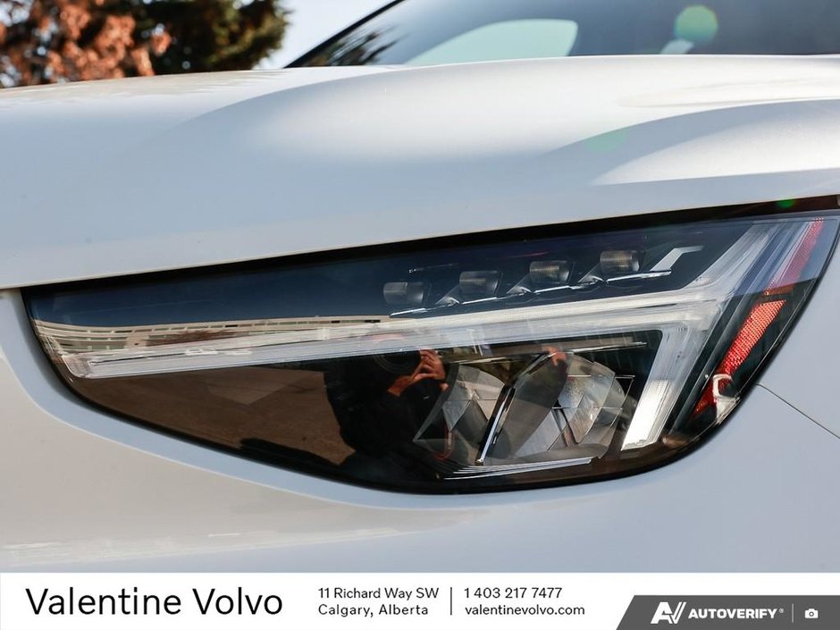 2024 Volvo XC40 Recharge Pure Electric Core-8