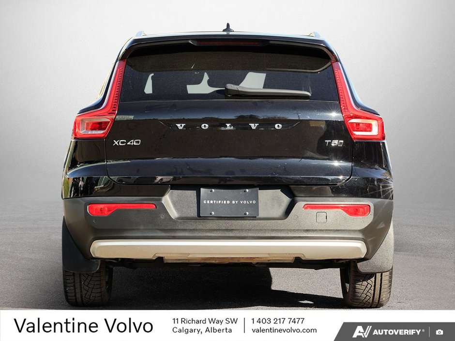 2021 Volvo XC40 Momentum-4