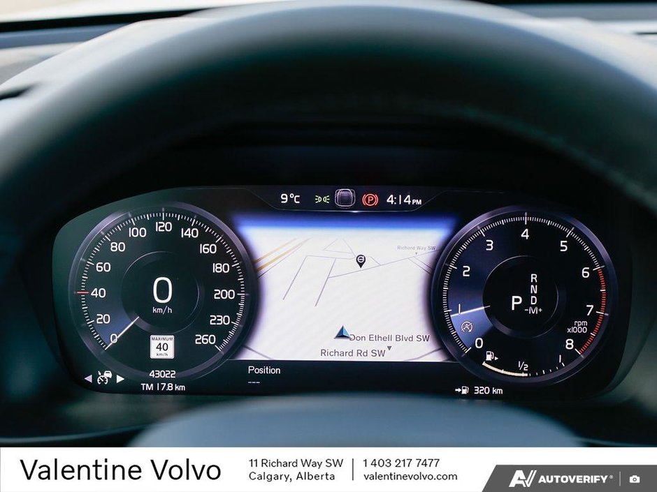 2022 Volvo XC40 R-Design-14