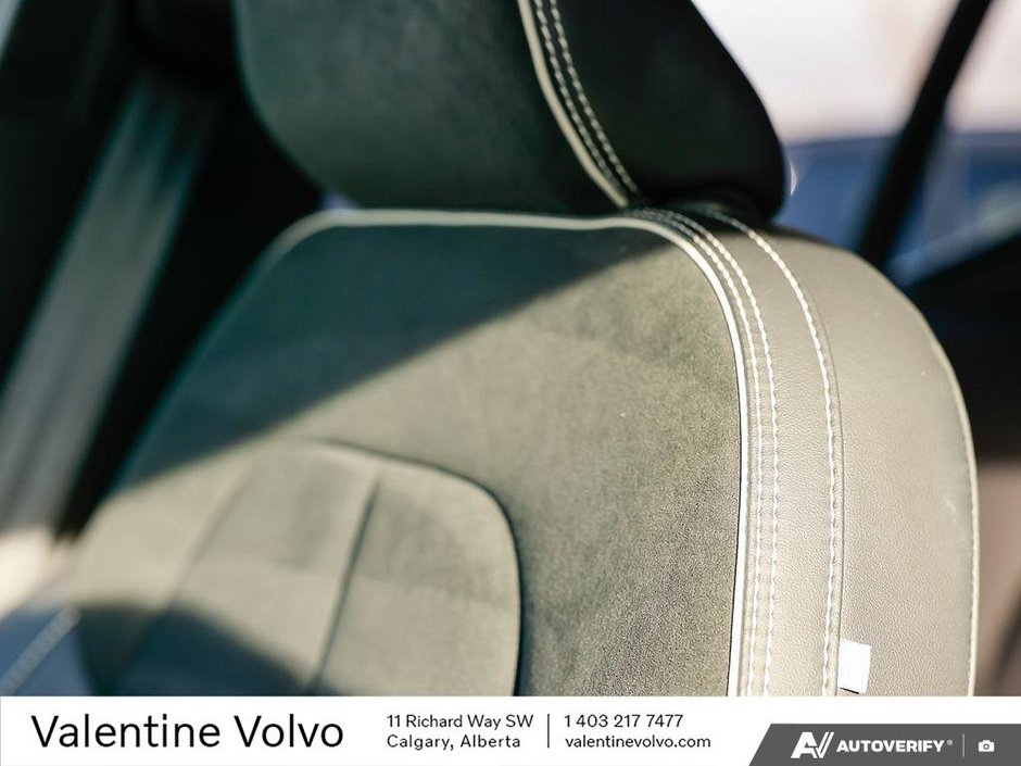 2022 Volvo XC40 R-Design-22