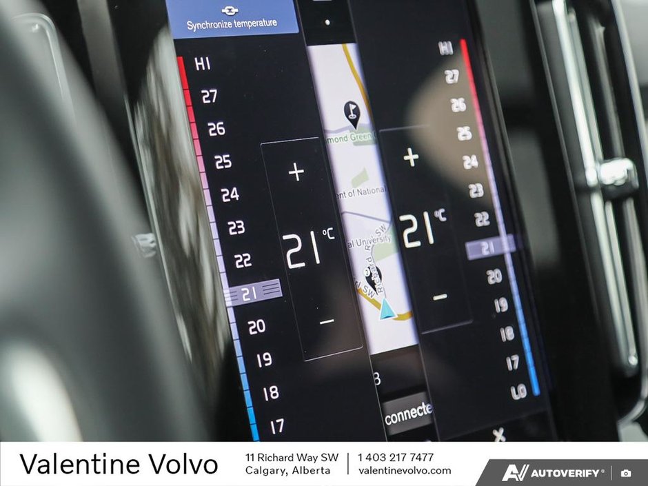 2022 Volvo XC40 Momentum-19