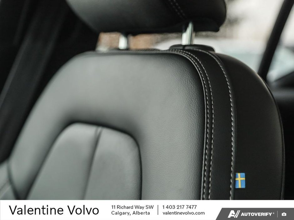 2022 Volvo XC40 Momentum-22