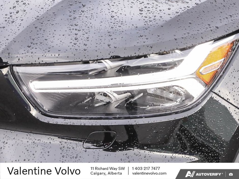 2022 Volvo XC40 Momentum-9