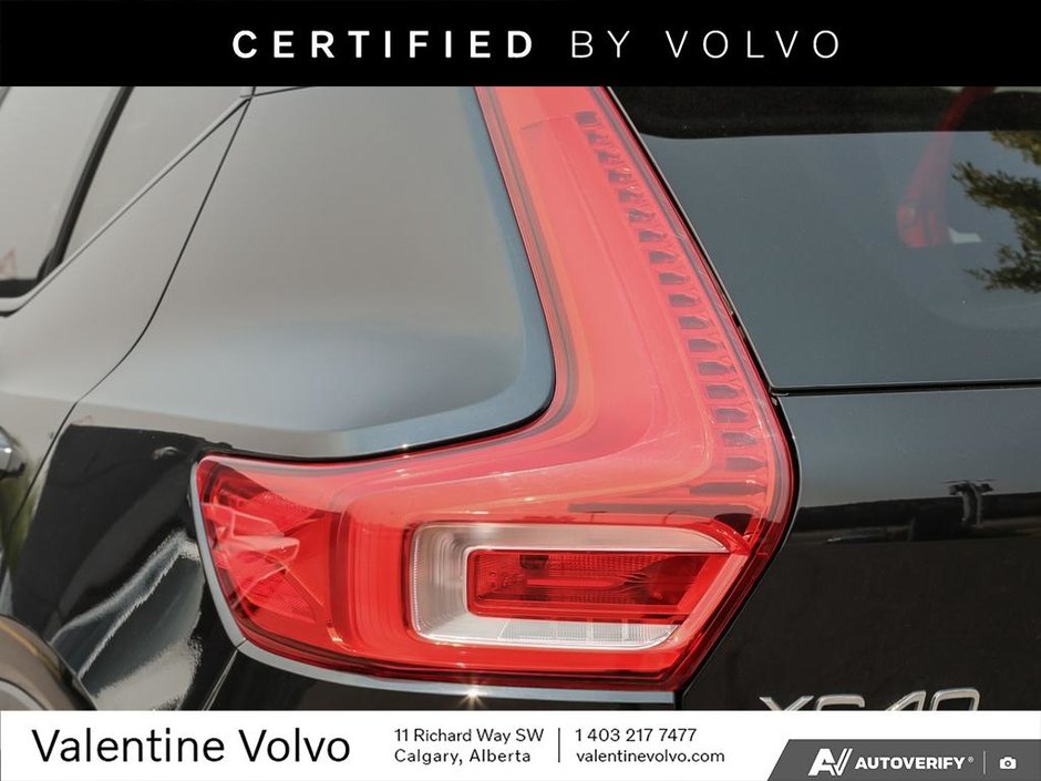 2022 Volvo XC40 R-Design-11