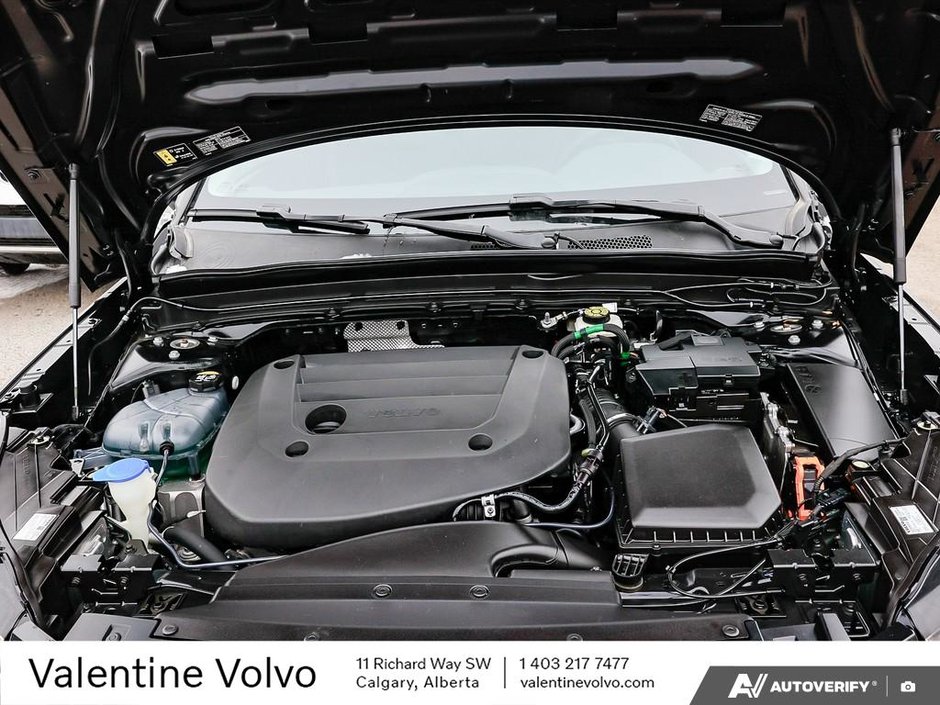 2023 Volvo XC40 Plus Bright Theme-7