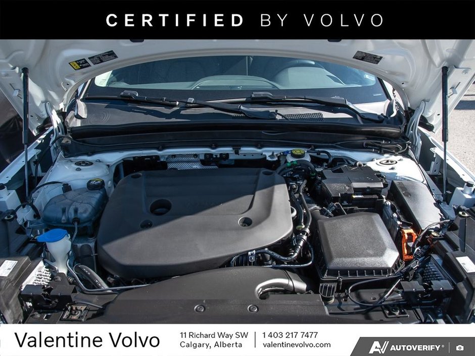 2023 Volvo XC40 Ultimate Dark Theme-7