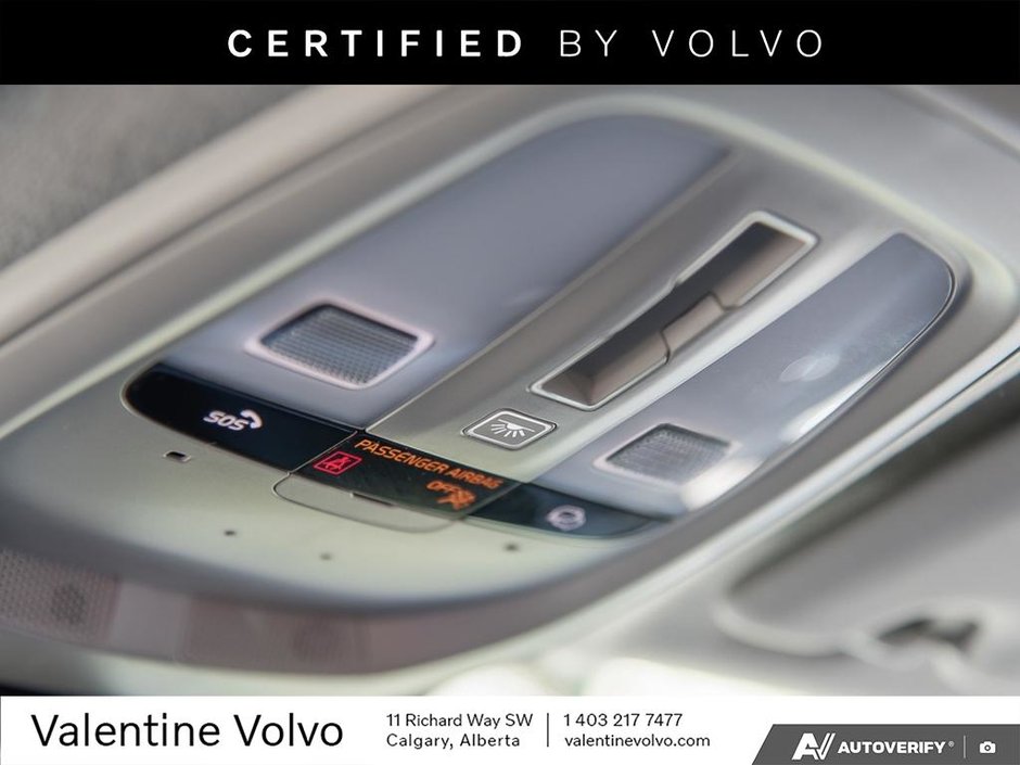 2023 Volvo XC40 Ultimate Dark Theme-21