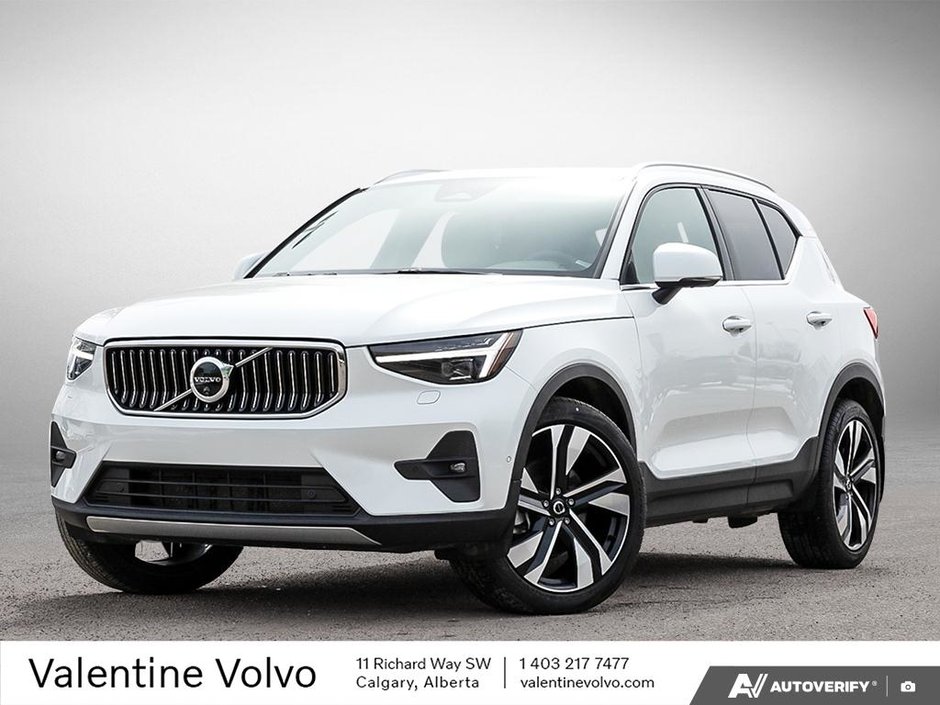 2024 Volvo XC40 Ultimate Bright Theme-0
