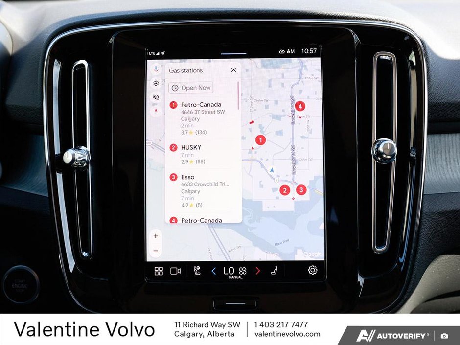 2024 Volvo XC40 Ultimate Bright Theme-16