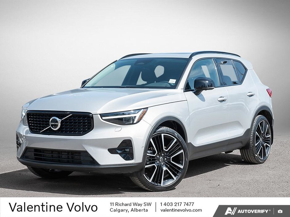 2024 Volvo XC40 Ultimate Dark Theme-0