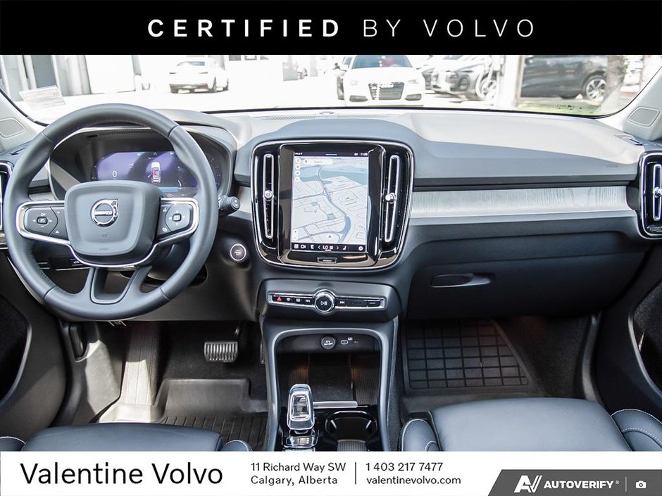 2024 Volvo XC40 Ultimate Dark Theme-22