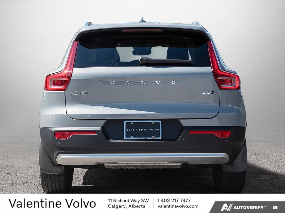 2024 Volvo XC40 Plus Bright Theme-4