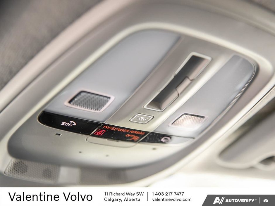 2024 Volvo XC40 Plus Bright Theme-20