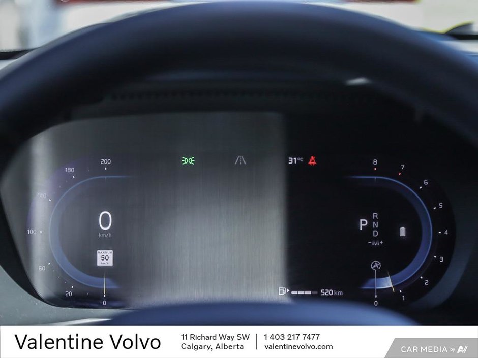 2025 Volvo XC40 Ultra Dark Theme-14