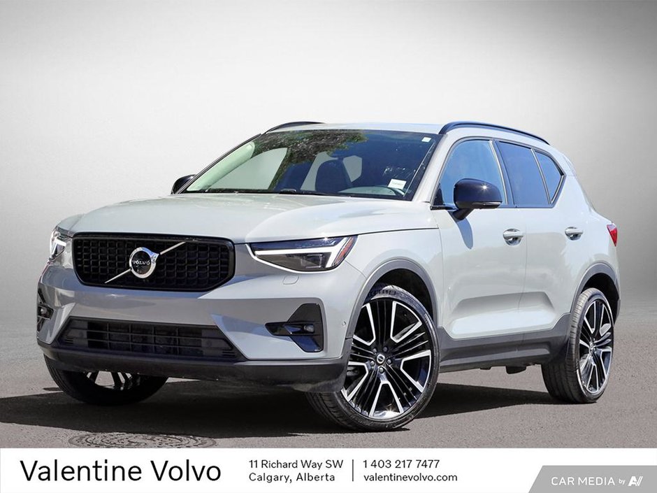 2025 Volvo XC40 Ultra Dark Theme-0