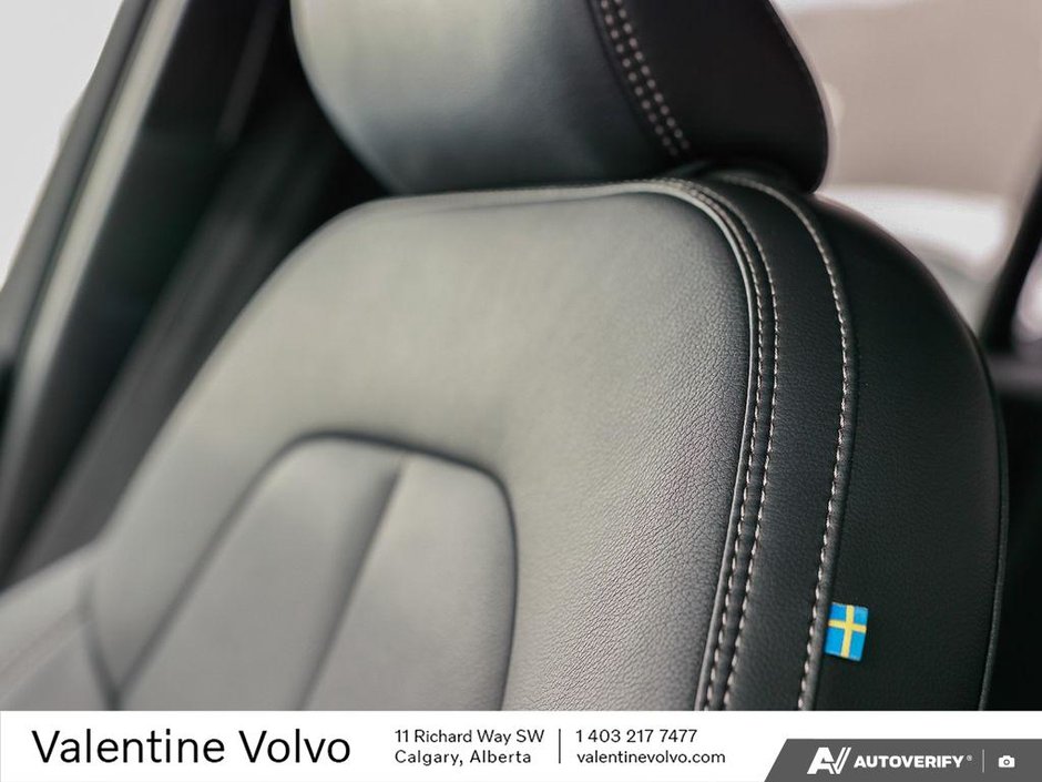 2025 Volvo XC40 Core Bright Theme-22