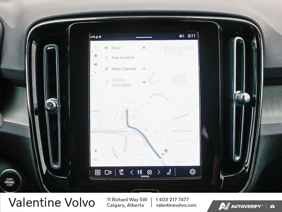 2025 Volvo XC40 Core Bright Theme-20