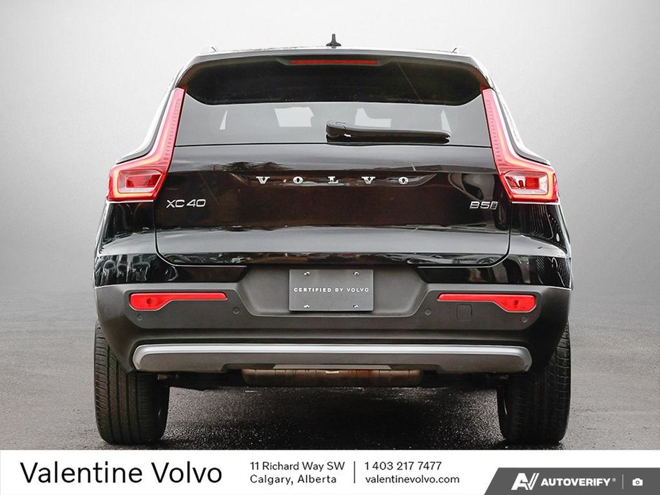 2025 Volvo XC40 Core Bright Theme-4