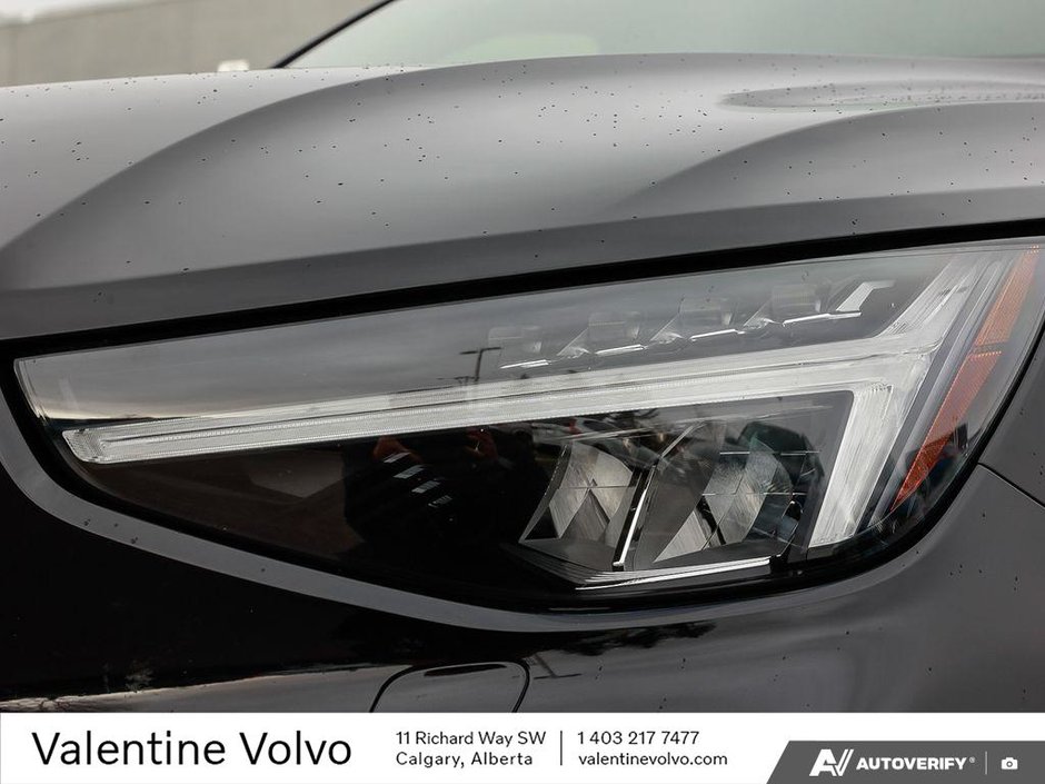2025 Volvo XC40 Core Bright Theme-9