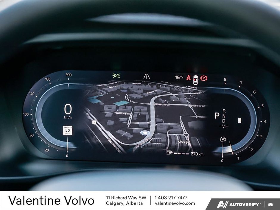 2025 Volvo XC40 Core Bright Theme-14