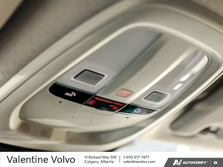 2025 Volvo XC40 Core Bright Theme-21