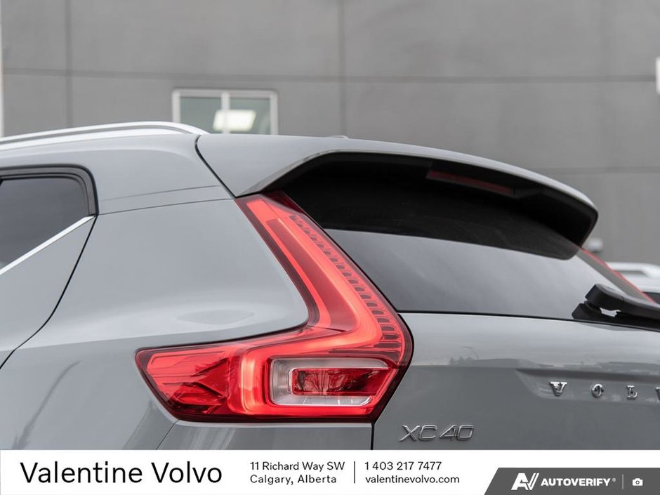 2025 Volvo XC40 Core Bright Theme-11