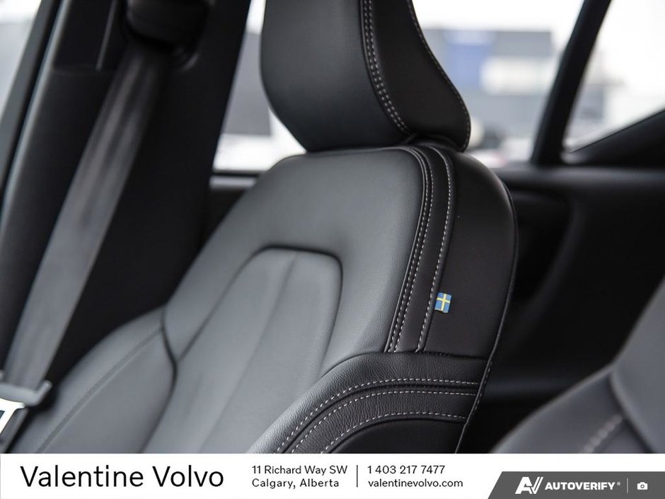 2025 Volvo XC40 Core Bright Theme-22