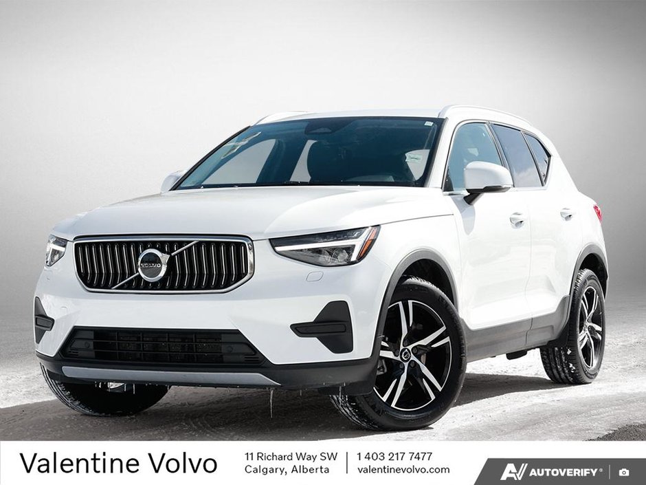 2025 Volvo XC40 Core Bright Theme-0