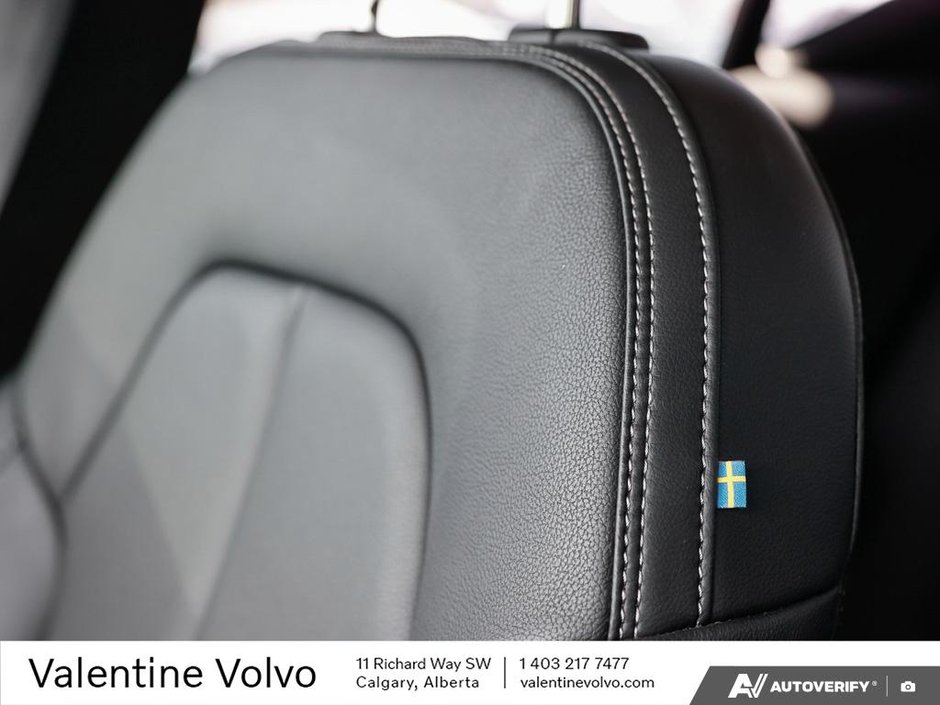 2025 Volvo XC40 Core Bright Theme-22