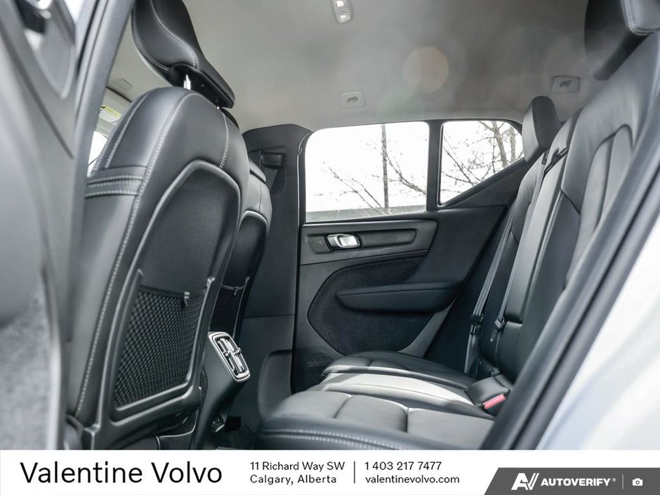 2025 Volvo XC40 Core Bright Theme-23